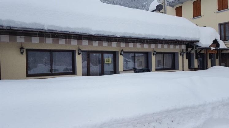 Hotel Restaurant De La Poste Saint-Colomban-des-Villards Εξωτερικό φωτογραφία
